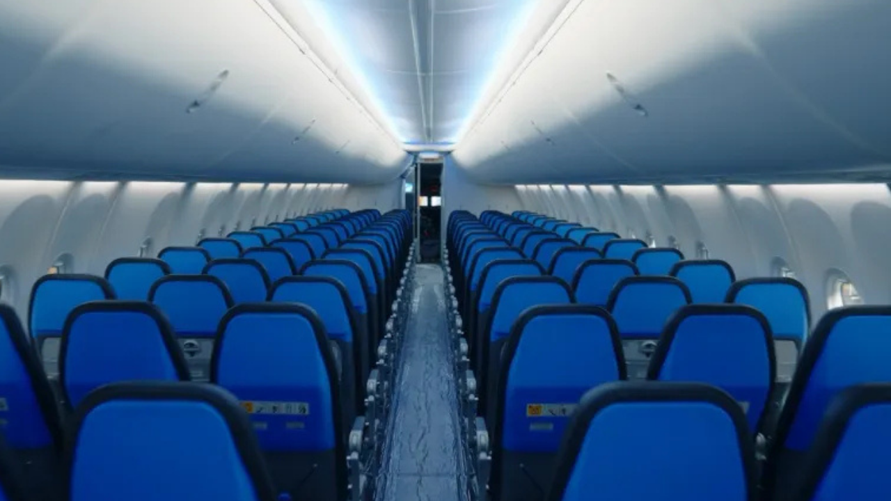 Gökyüzünde yerli imza: AJet’ten yerli koltuk hamlesi!