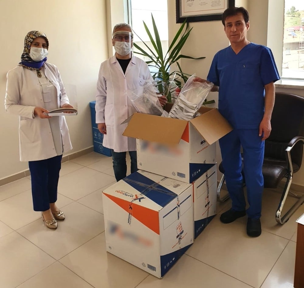 Gölbaşı Devlet Hastanesine siperlik bağışı 