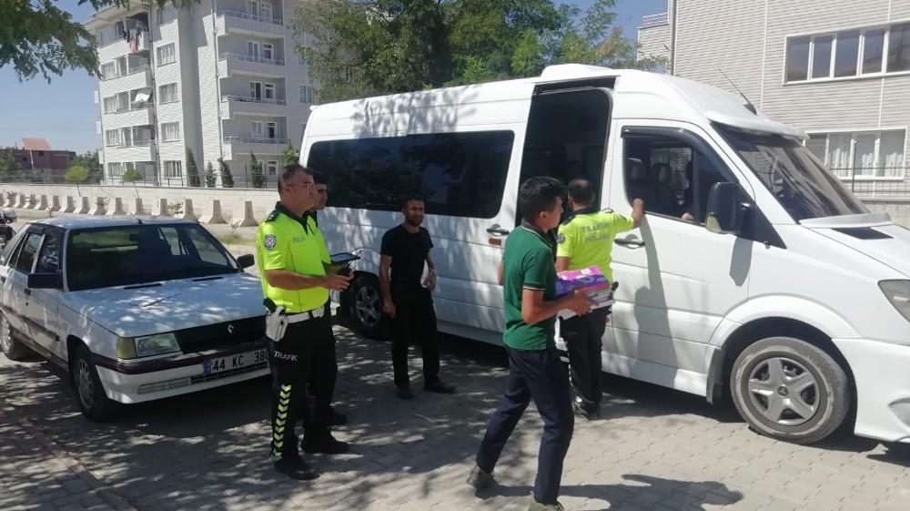 Gölbaşı’nda okul servisleri denetlendi 