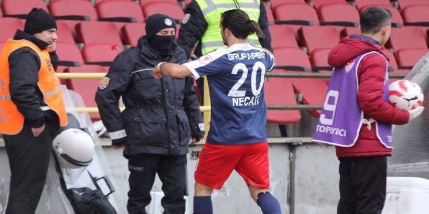 Golü atıp polise koştu!