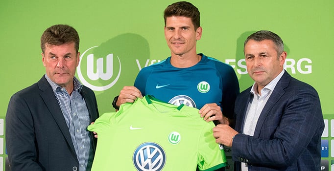 Gomez imzayı atar atmaz ayrılık sinyali verdi!