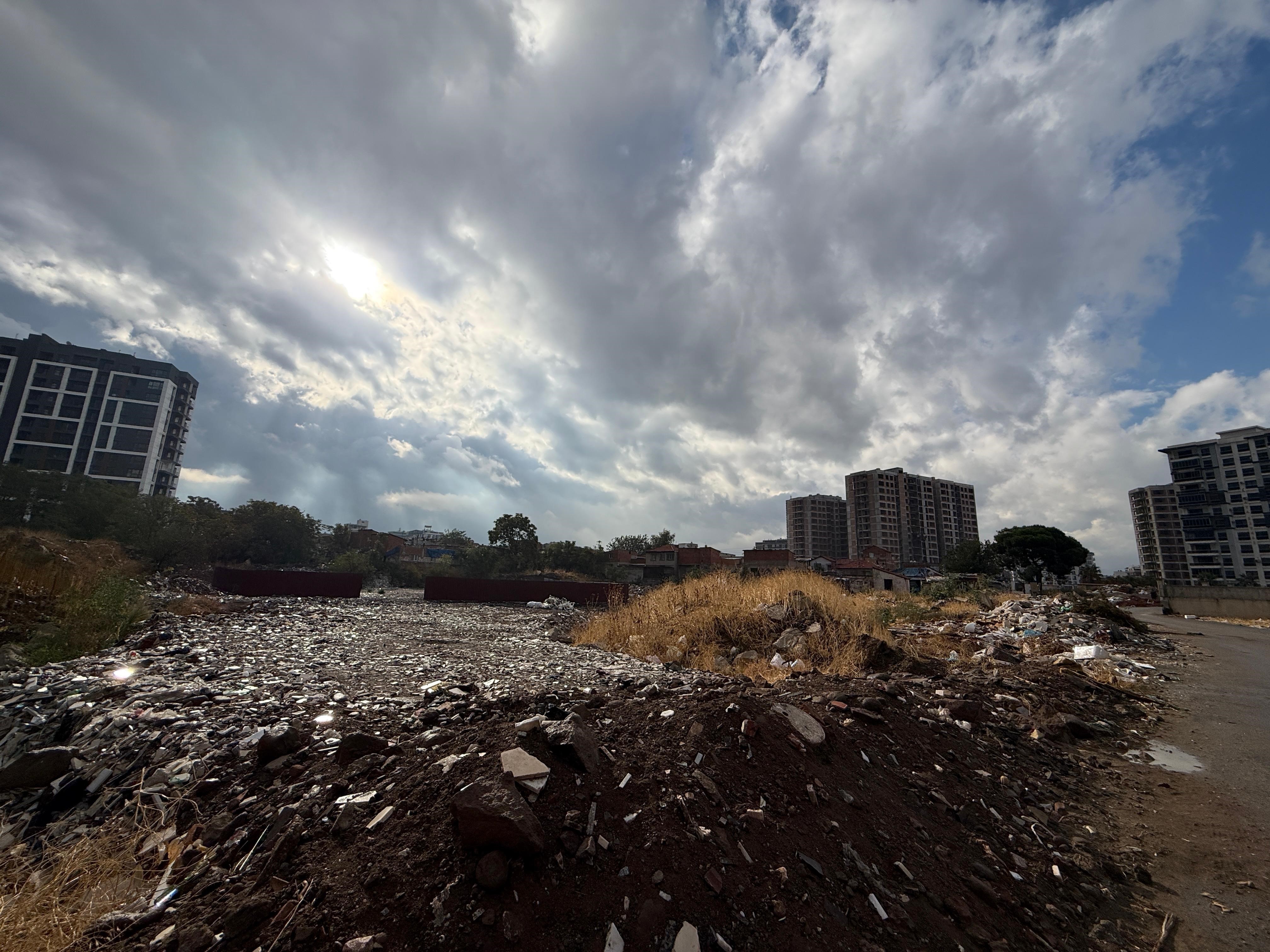 Gönderdikleri yeri tuvalet bile yok.CHP’li belediyeden işçiye sürgün zulmü