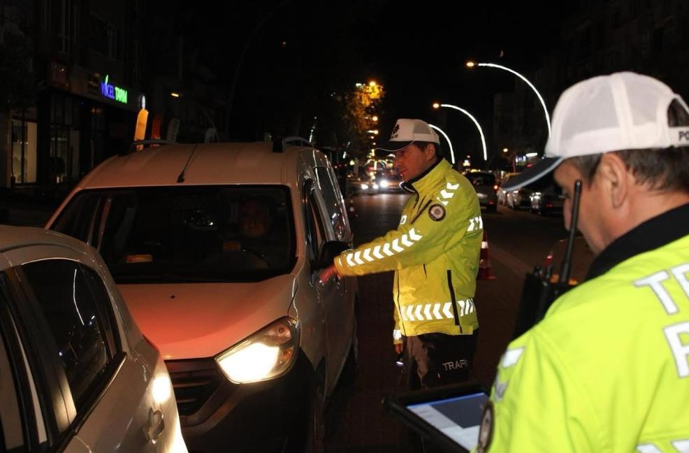 Gönen'de araç sayısı artıyor