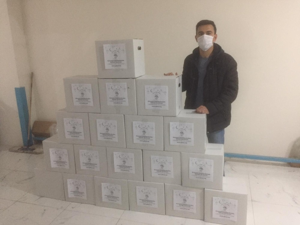 Gönüllü İyilik Hareketi ihtiyaç sahibi ailelere yardımlara devam ediyor 