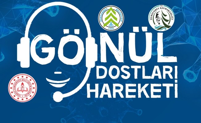 Gönüllü Öğretmenler Yaşlılara Rehberlik ediyor 