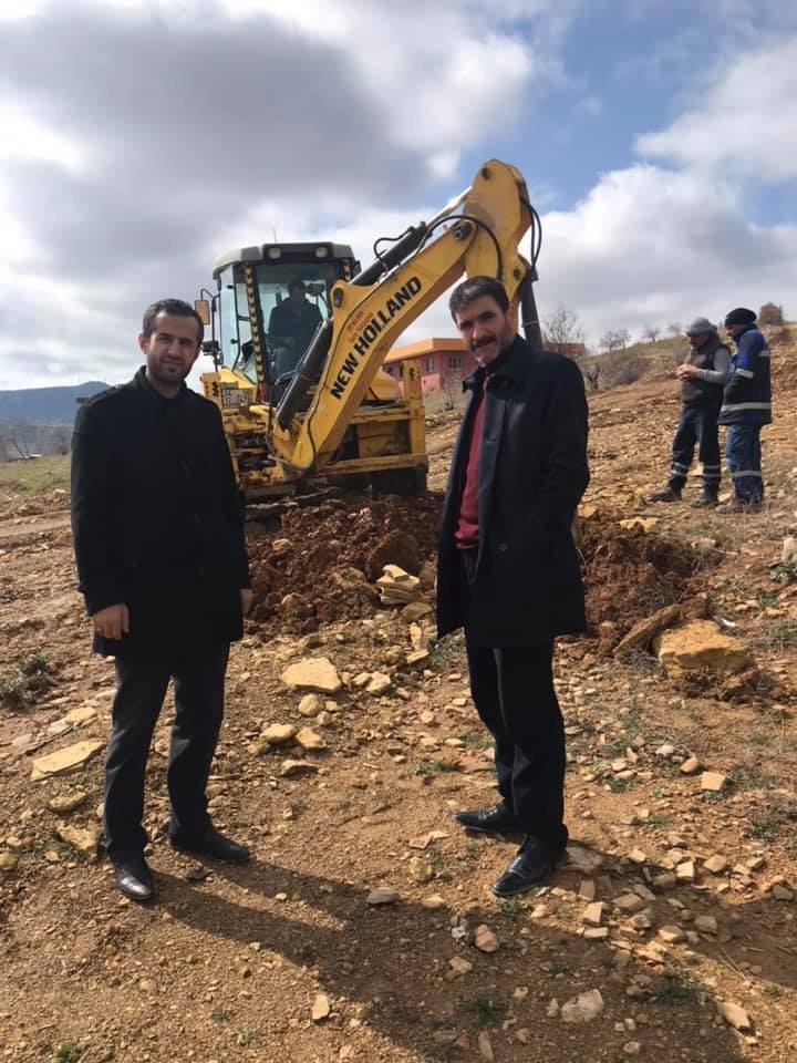 Gönüllü olarak hizmet verdiği mahalleye muhtar oldu 