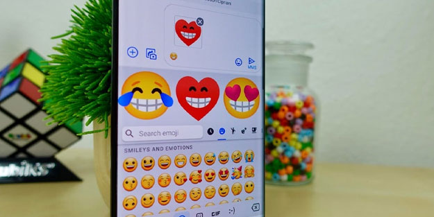 Google kendini aştı! Yapay zekası sizin yerinize cevap verecek