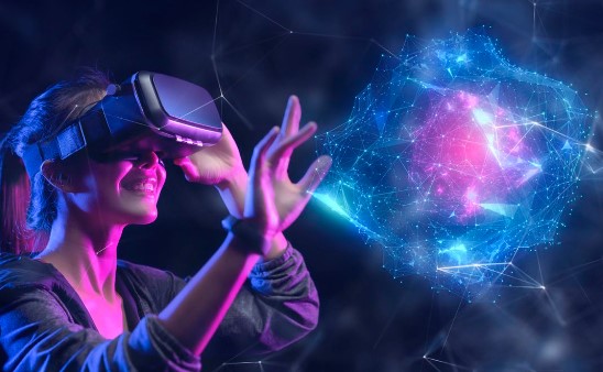 Google'dan yeni Mekansal AR gözlüğü! Geçmişe gitmek mümkün