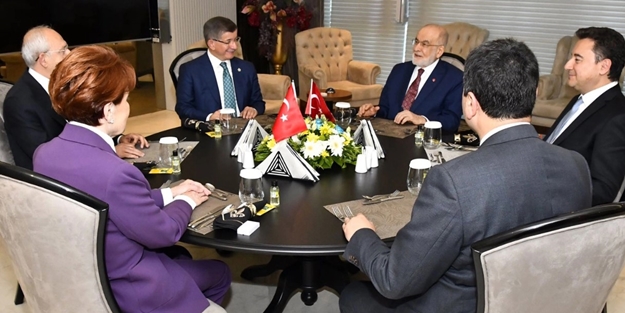 Gördünüz mü Davutoğlu, Kılıçdaroğlu. Babacan Akşener? Adalet'iniz de Divan'ınız da batsın'