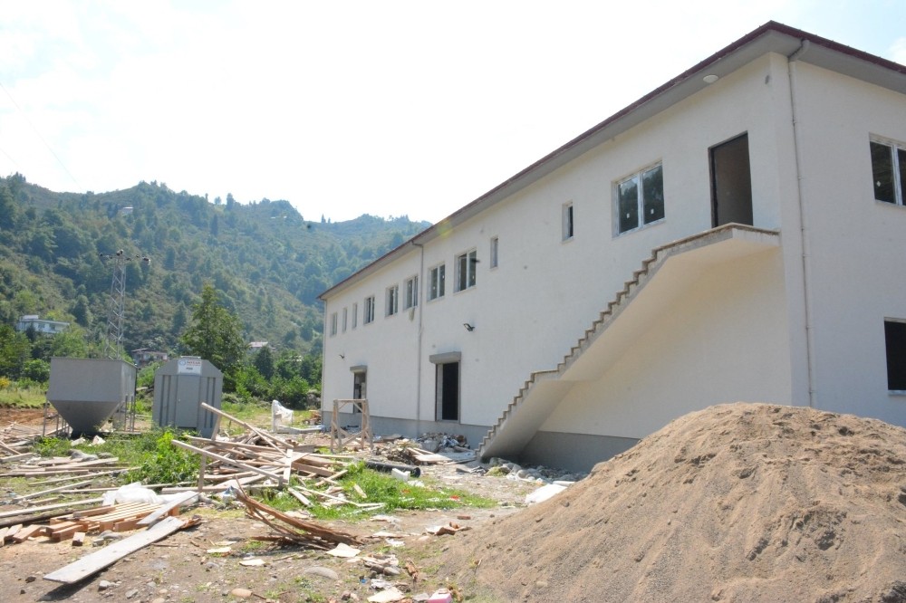 Görele’de modern mezbahane tesisinde sona yaklaşıldı 