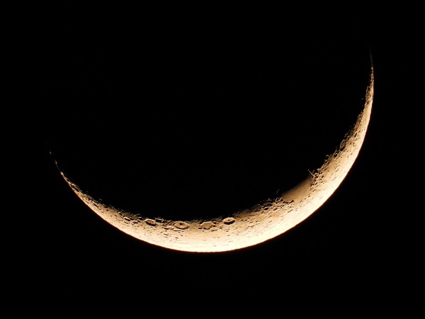 Gören bir daha baktı! Ay ve Venüs gökyüzünde böyle buluştu