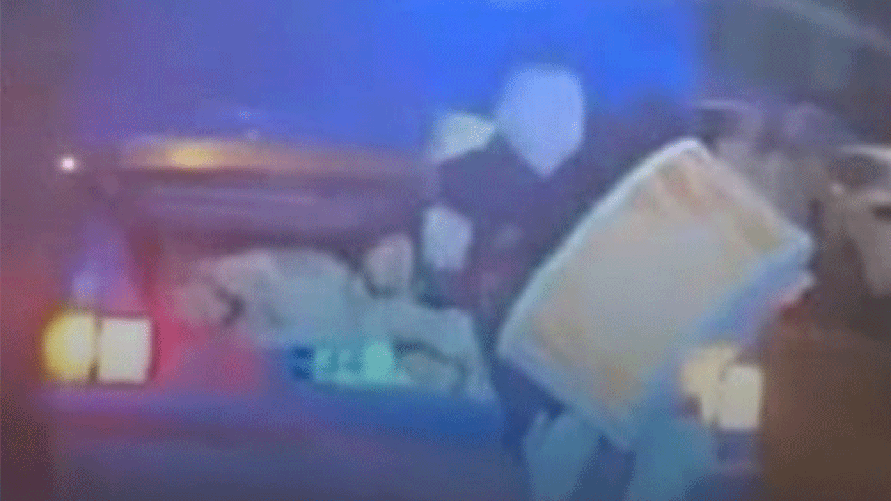 Gören bir daha baktı! Ramazan davulcusu bakın nerede davul çaldı!