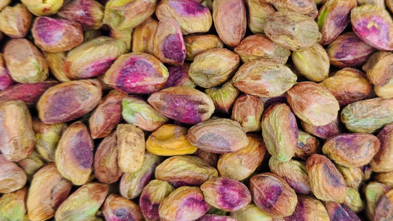 Gören, duyan satın alıyor: Yumurta ile yarışan üç kuruyemiş!