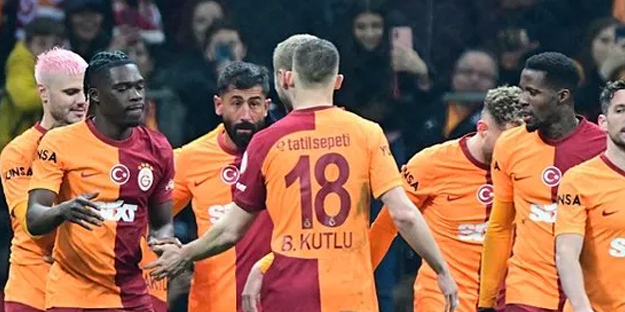 Gören gözlerine inanamayacak: Bitirici hamleyi yapmak üzere… Fenerbahçe’yi dehşete düşüren gelişmeyi duyurdu