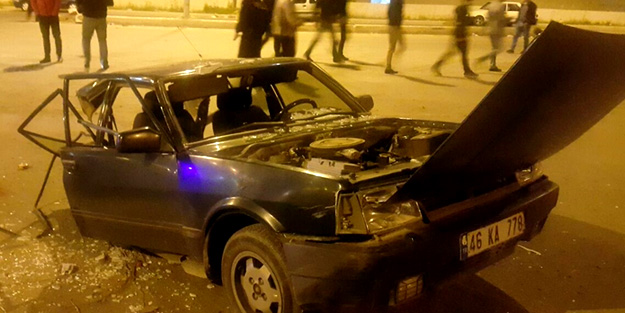 Gören inanamadı! Bu otomobilden sağ çıktı