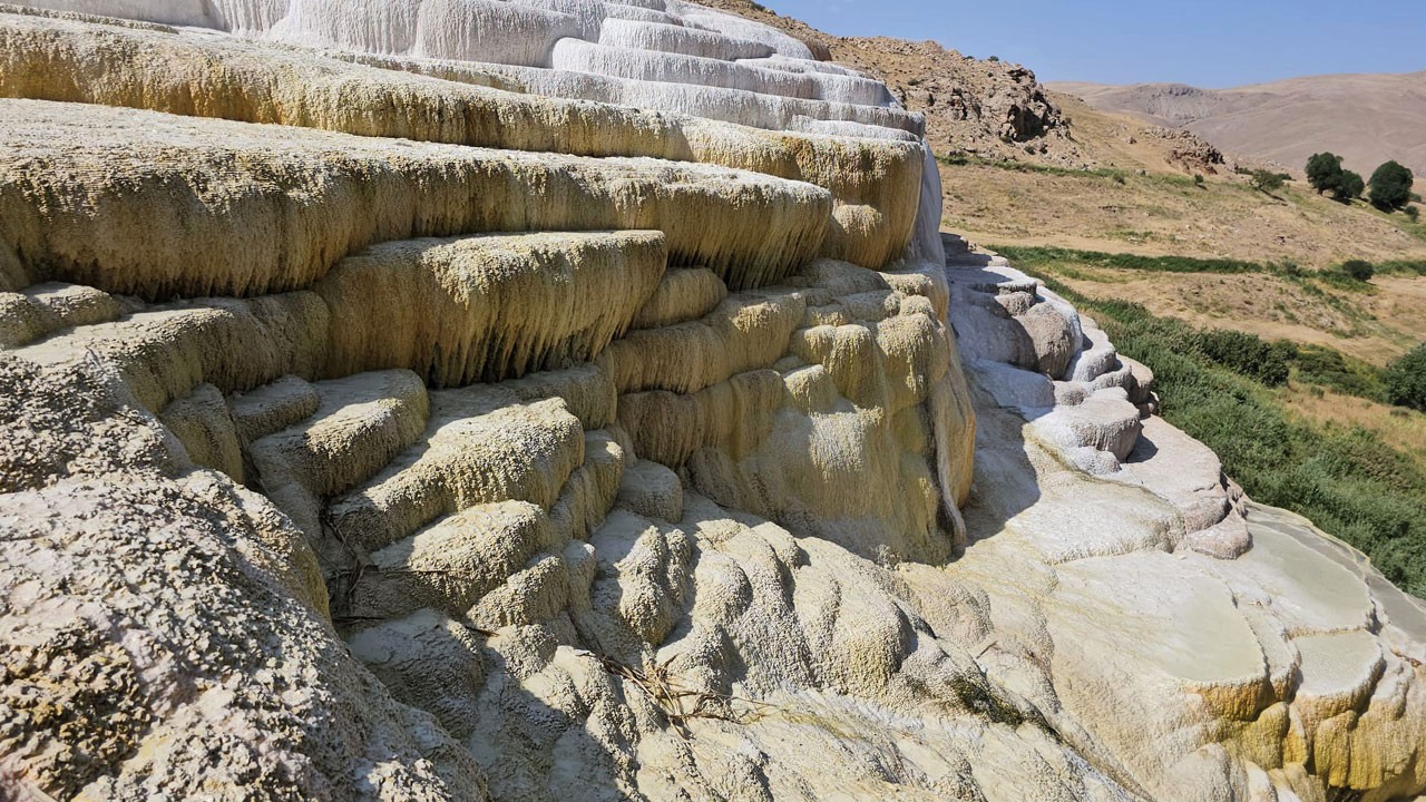 Görenler hayran kalıyor! İşte doğunun Pamukkale’si
