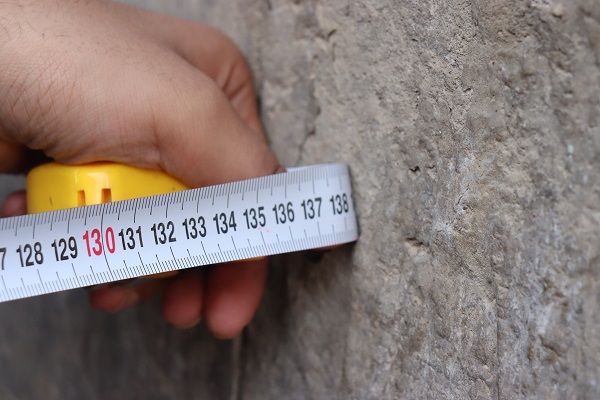 Görenler şaşırıp kalıyor! Bu sokaktan geçmek cesaret istiyor