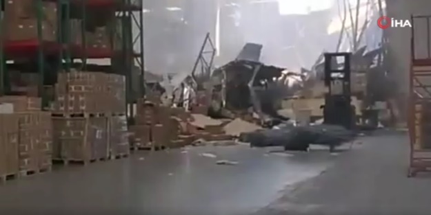 Görenler şaşkına döndü! ABD'de F-16 binanın üzerine düştü