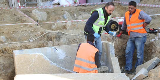 Görenler şaşkın! kazdıkça yenisi çıkıyor