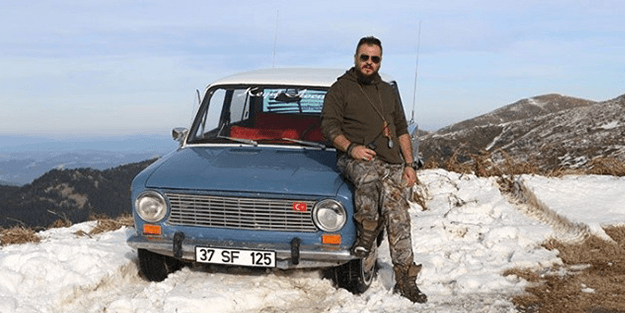 Görenler şaştı kaldı: 1976 model 'Murat 124' ile Ilgaz Dağı’nın zirvesine çıktı!