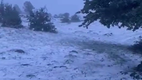 Görenleri şaşırttı! Çankırı’da mayıs ayında kar yağışı