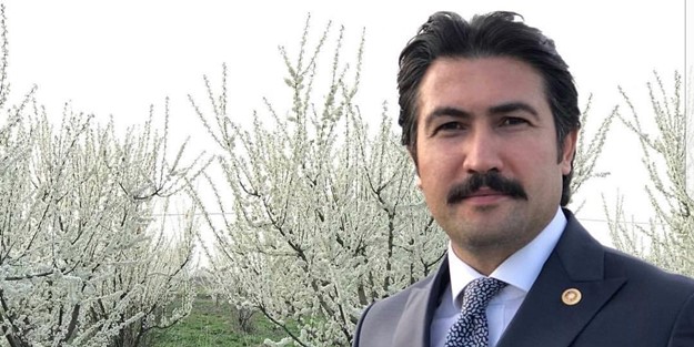 Görevden ayrılan Cahit Özkan'dan ilk açıklama!