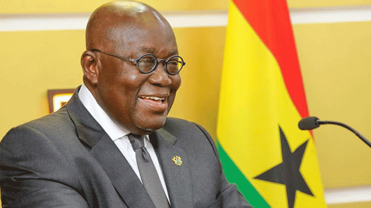 Görevinin son gününde kıyak yaptı