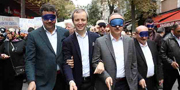 Görme engelliler için 'Empati Yürüyüşü' düzenlendi