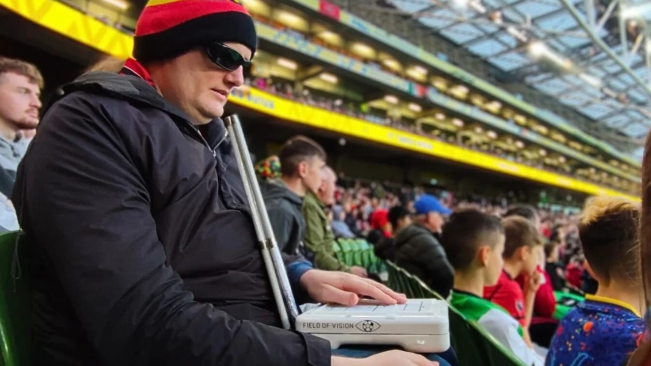 Görme Engelliler İçin Maçları Hissedebilecekleri Yeni Bir Cihaz Geliştirildi!