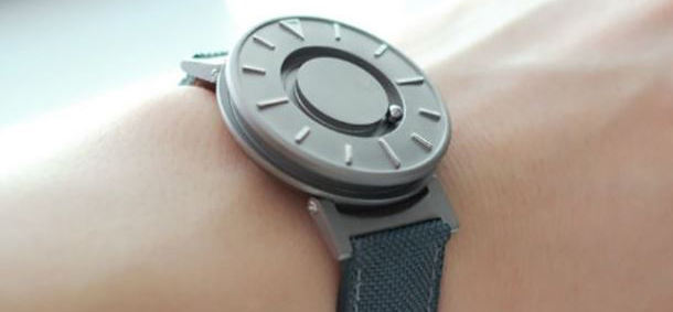 Görme engelliler için özel saat geliştirildi