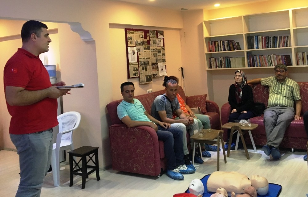 Görme engellilere ilk yardım eğitimi 