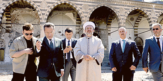 Görmez: Bu topraklar İslamiyet'e bağlı