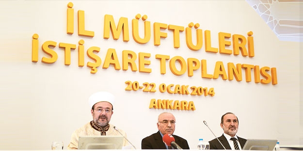 Görmez: İslâm’da ruhban sınıfı yok