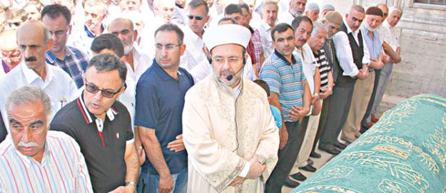 Görmez: Ramazan’da kazandığımız güzellikleri heba etmeyelim