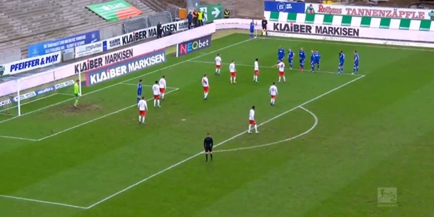 Görülmemiş korner taktiği