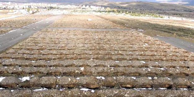 Görüntü Türkiye'den! 600 mezar yeri hazır hale getirildi