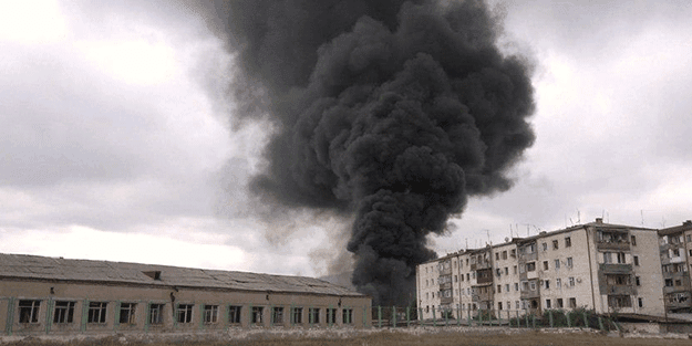 Görüntüler cephe hattından biraz önce Azerbaycan-Ermenistan cephe hattından geldi! Dağlık Karabağ'da bayrak değişti