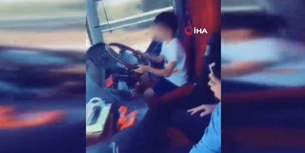 Görüntüler 'Pes' dedirtti! Şehirler arası otobüsü çocuğa kullandırdılar