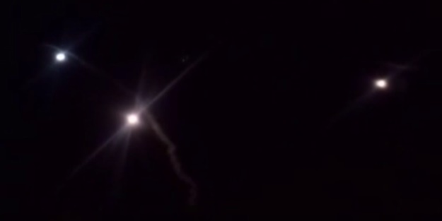 Görüntüleri ortaya çıktı! İran ABD üslerini böyle vurdu