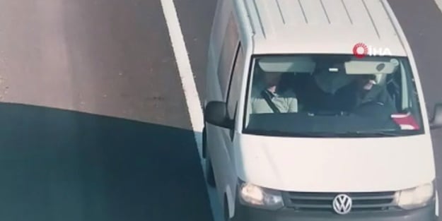 Görüntüleri ortaya çıktı! İşte FETÖ'cülerin seyir halinde toplantı yaptığı minibüsler