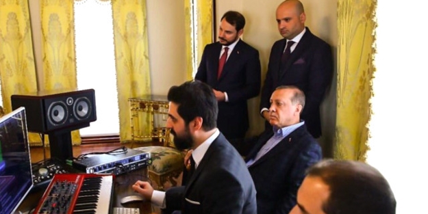 Görüntüsü paylaşıldı! Erdoğan'ın şarkısı böyle hazırlanmış