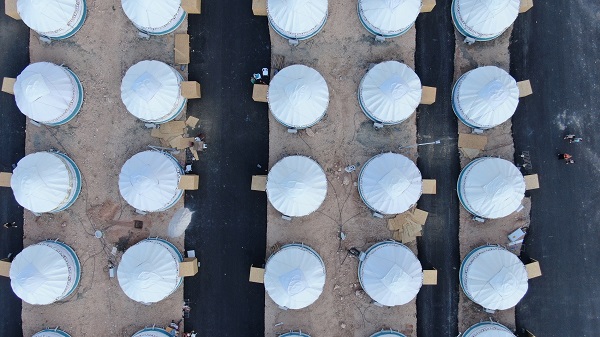 Görünümleriyle dikkat çekiyor! Depremzede vatandaşların yeni yuvası