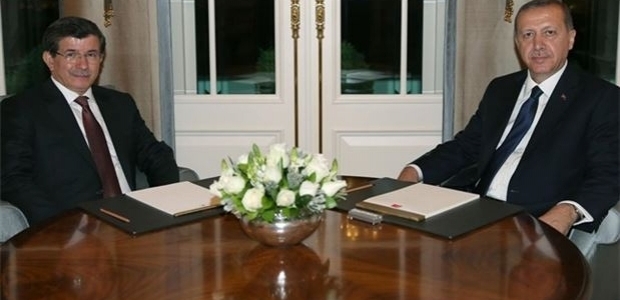 Erdoğan Daavutoğlu görüşmesi 2 saat sürdü