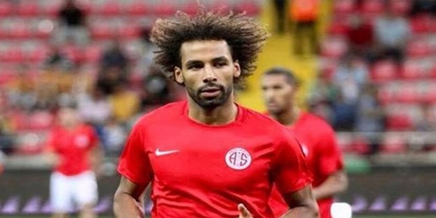 Görüşmeler başladı! Trabzonspor'da Nazım Sangare sesleri