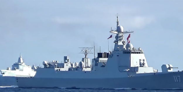 Gövde gösterisi: Rusya'dan tatbikat programı düzenlendi! Sürpriz çıkış!