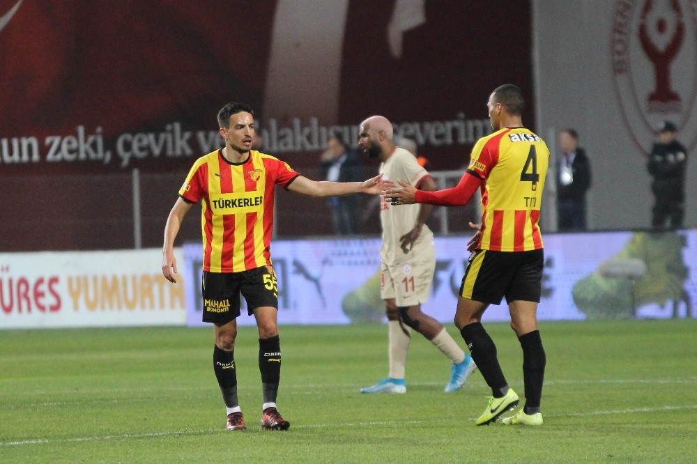 Göz Göz’den Bornova’ya galibiyetli veda 
