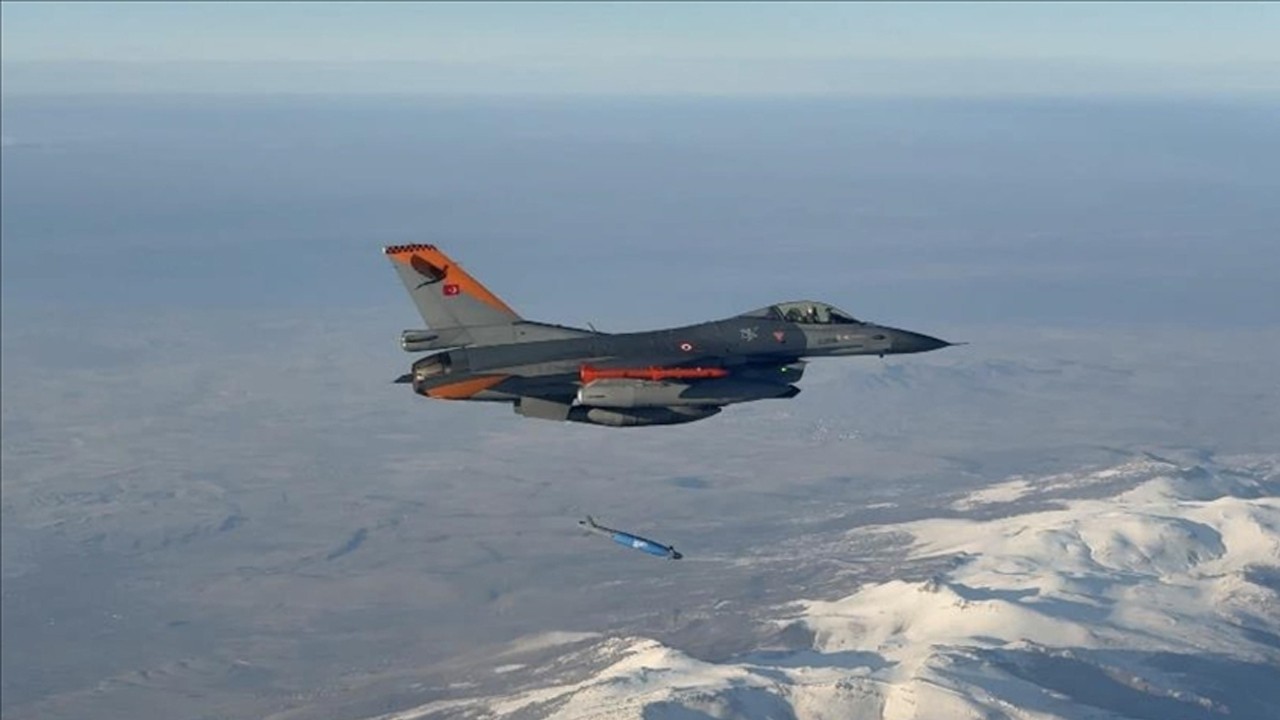 GÖZDE güdüm kiti tam isabetle vurdu! İşte hedefin havaya uçurulduğu anlar