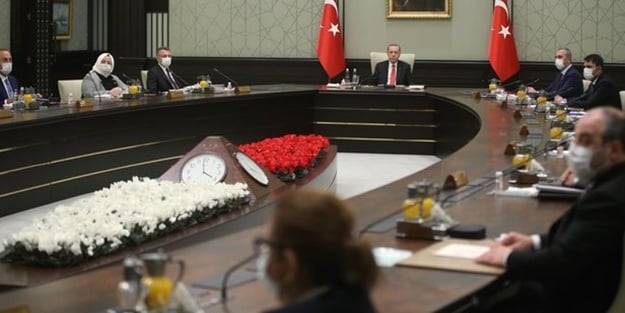 Gözler Cumhurbaşkanı Erdoğan'a çevrildi: Sokağa çıkma kısıtlamasına yeni formül