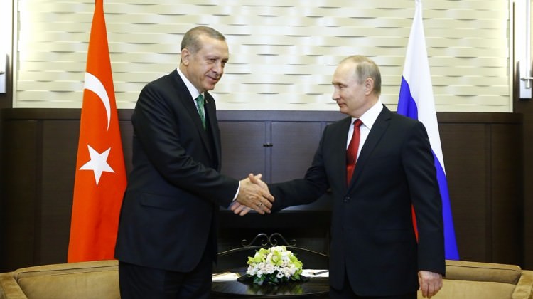 Erdoğan-Putin görüşmesi başladı