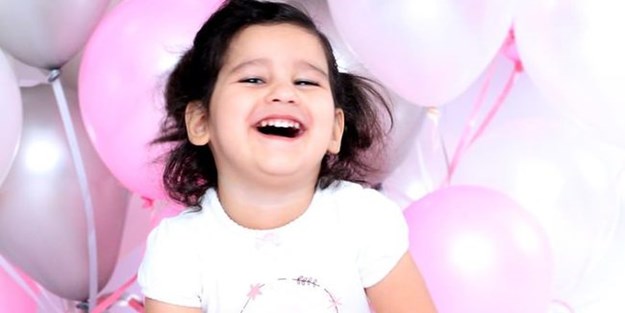 'Gözleri görmez, sol tarafı tutmaz' denilen çocuk hayat dolu!